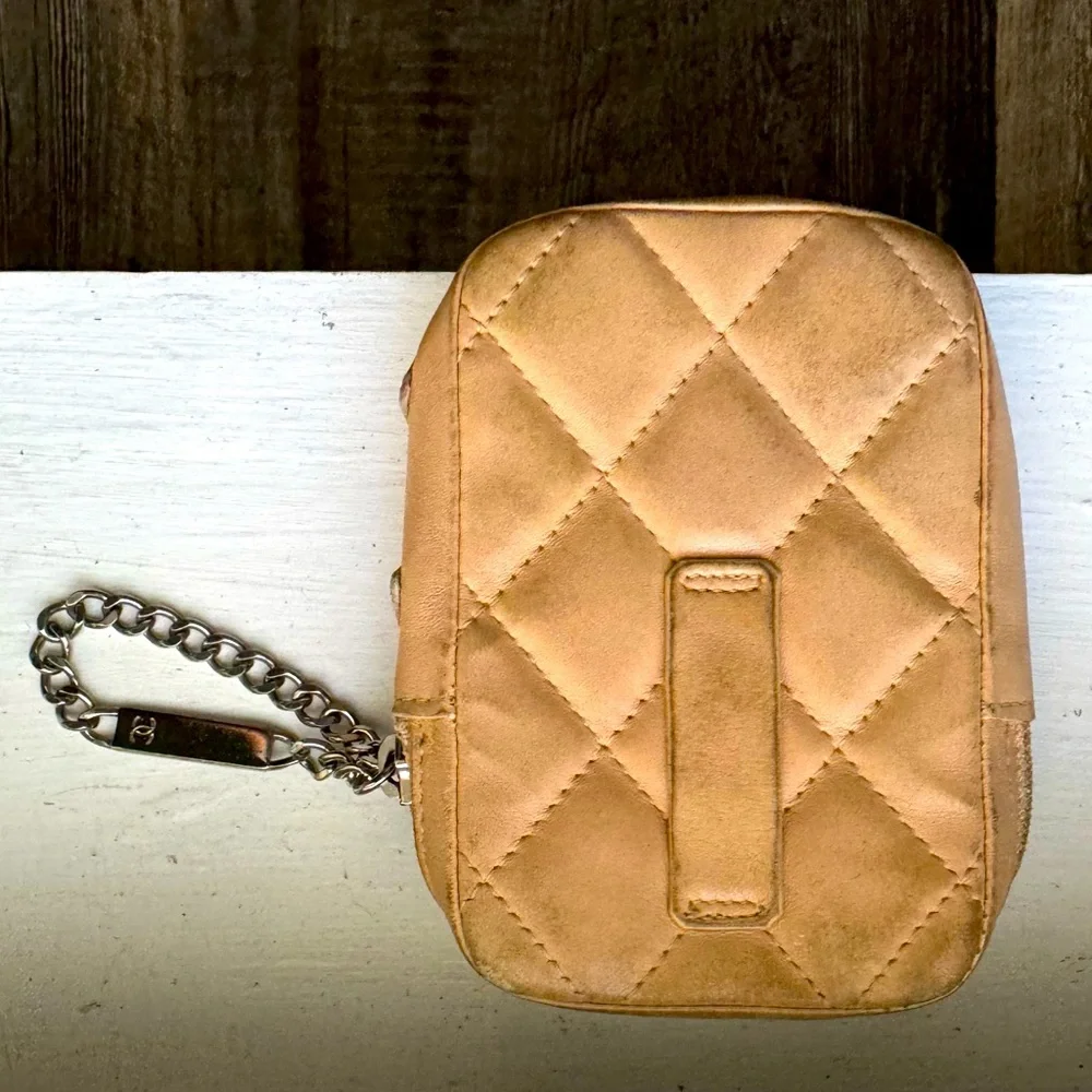 Chanel  Cambon Line lambskin Cigarette case pouch - Picture 3 of 7